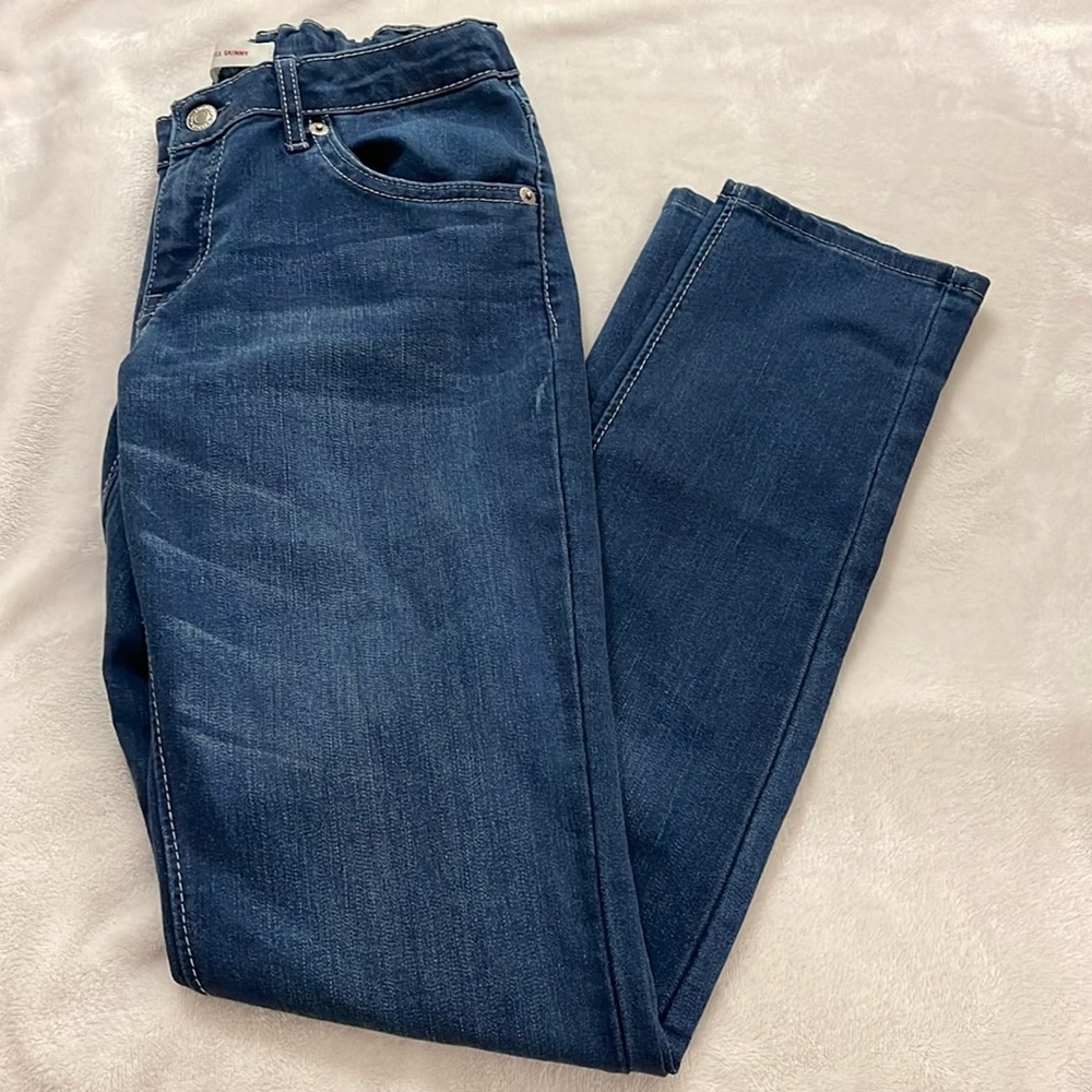 💖 Levi’s 711 Skinny Jeans